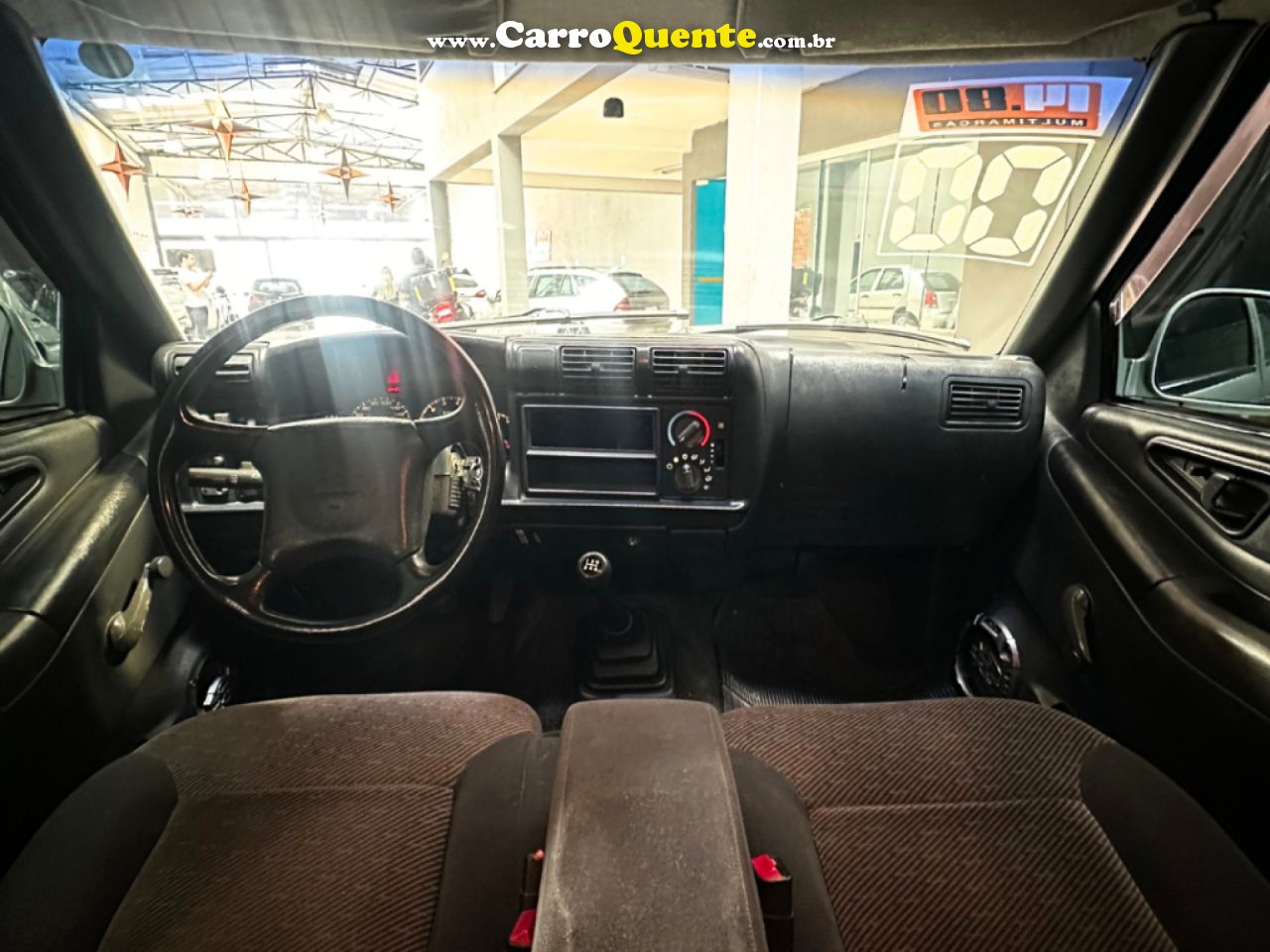 CHEVROLET   S10 BLAZER 2.4 MPFI 8V 128CV 4P   PRATA 2000 2.4 GASOLINA - Loja