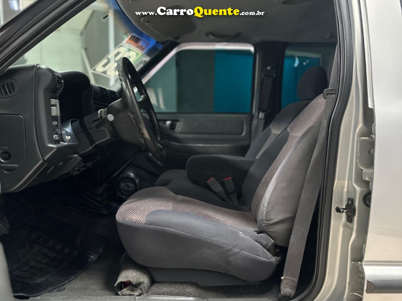 CHEVROLET   S10 BLAZER 2.4 MPFI 8V 128CV 4P   PRATA 2000 2.4 GASOLINA - Loja