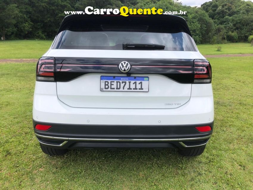 Volkswagen T-CROSS 1.4 250 TSI TOTAL FLEX HIGHLINE AUTOMÁTICO - Loja
