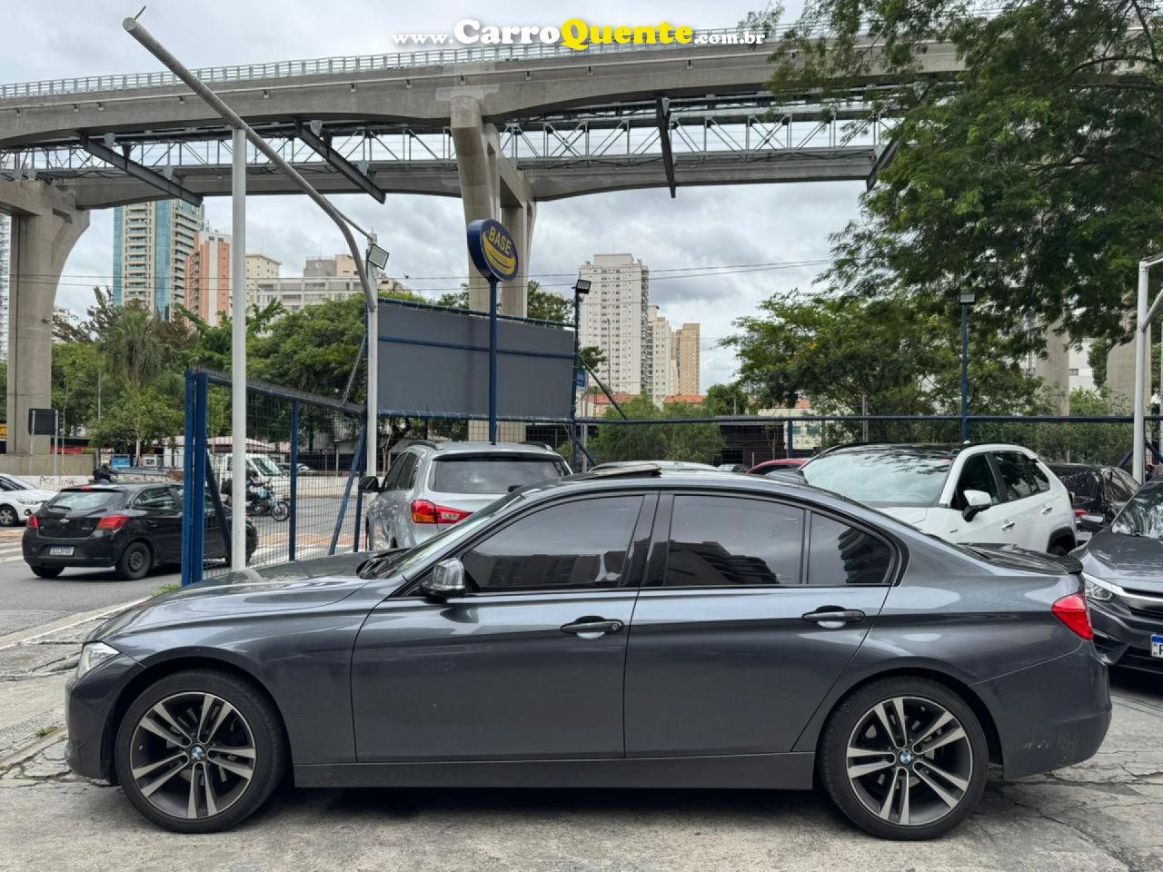 BMW   328IA SPORT 2.0 16V2.0 16V FLEX 4P   CINZA 2015 2.0 T FLEX - Loja