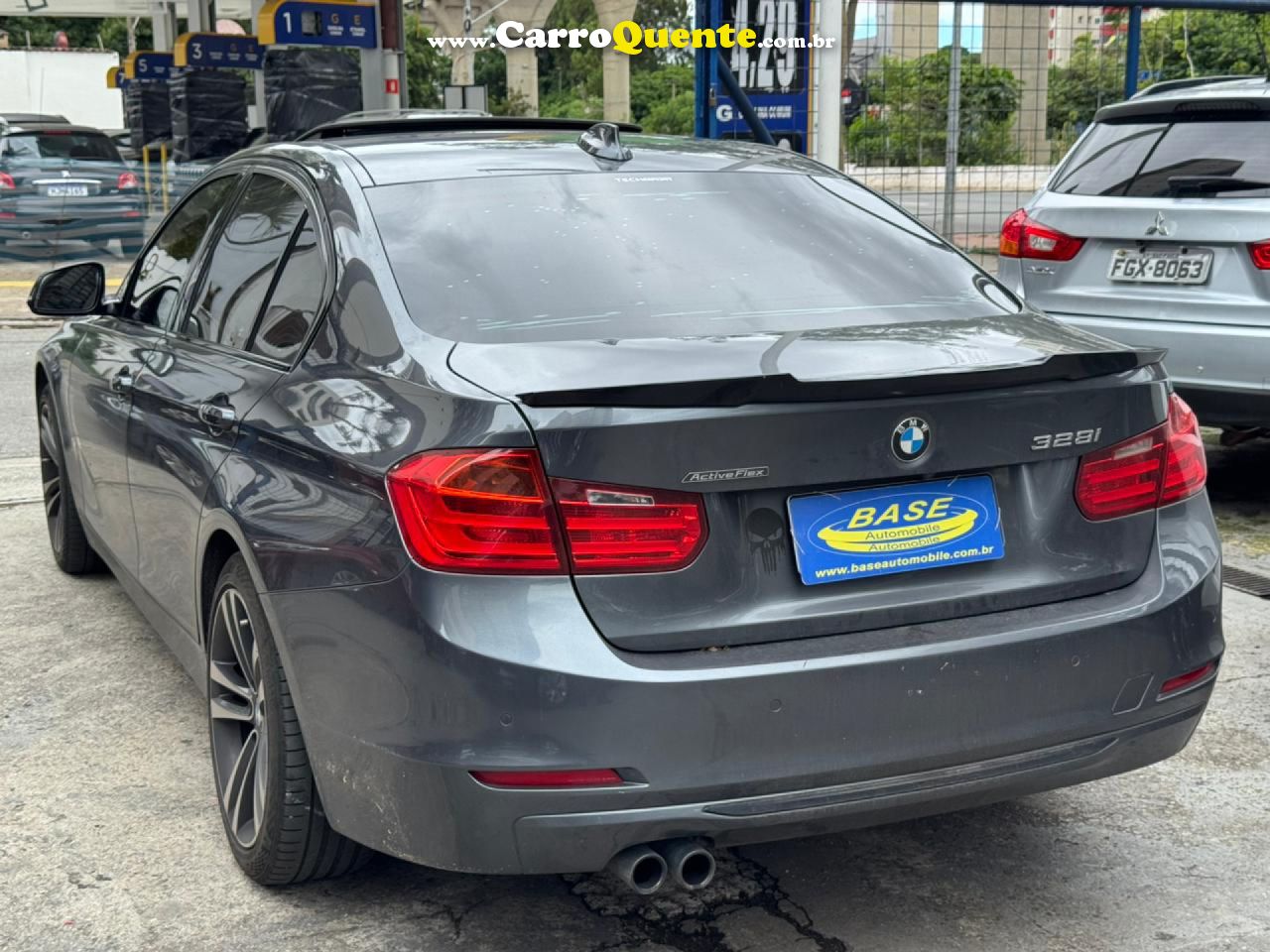 BMW   328IA SPORT 2.0 16V2.0 16V FLEX 4P   CINZA 2015 2.0 T FLEX - Loja