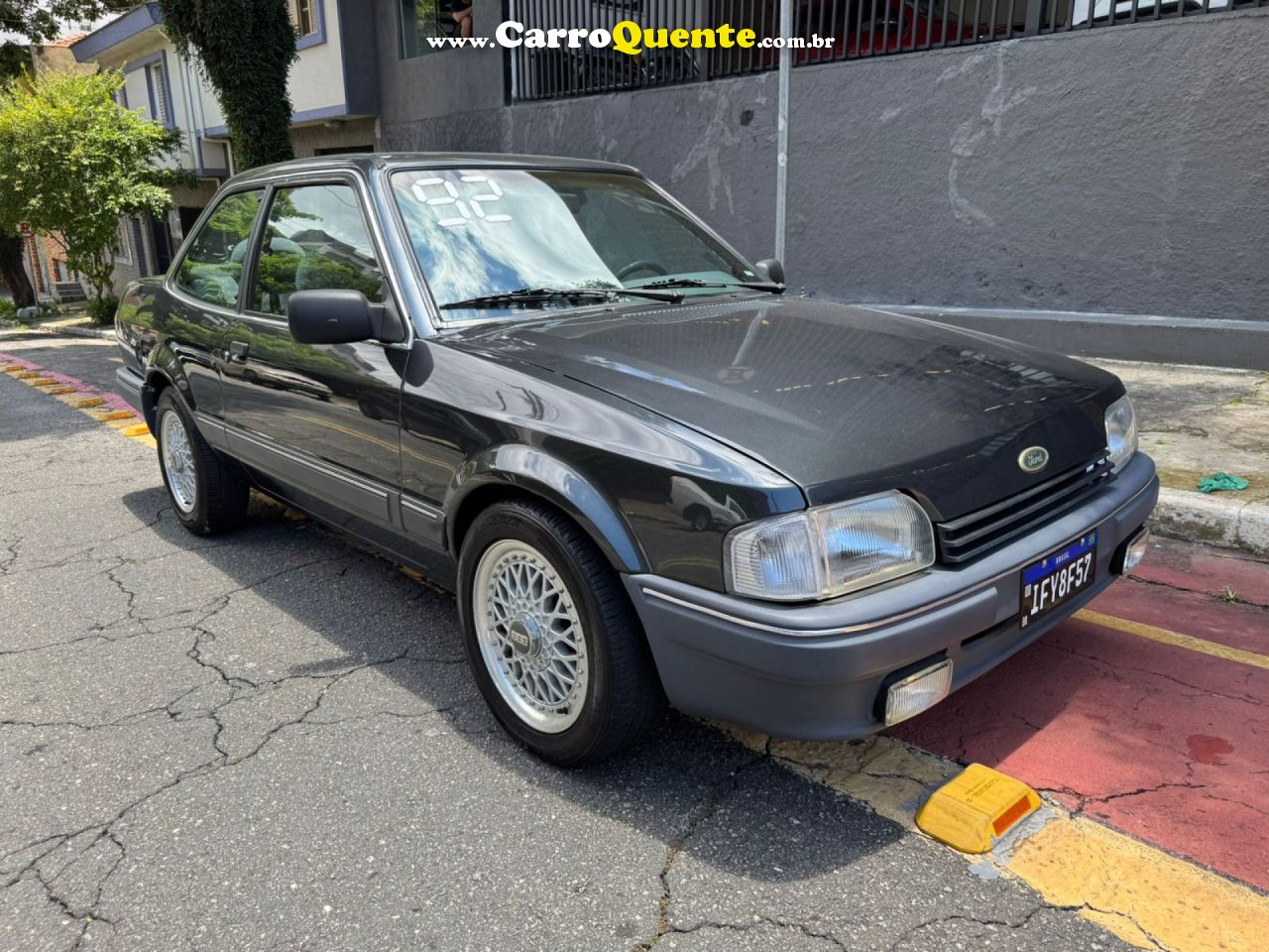 FORD   VERONA GLX 1.8 (MODELO ANTIGO)   CINZA 1992 1.8 ÁLCOOL - Loja