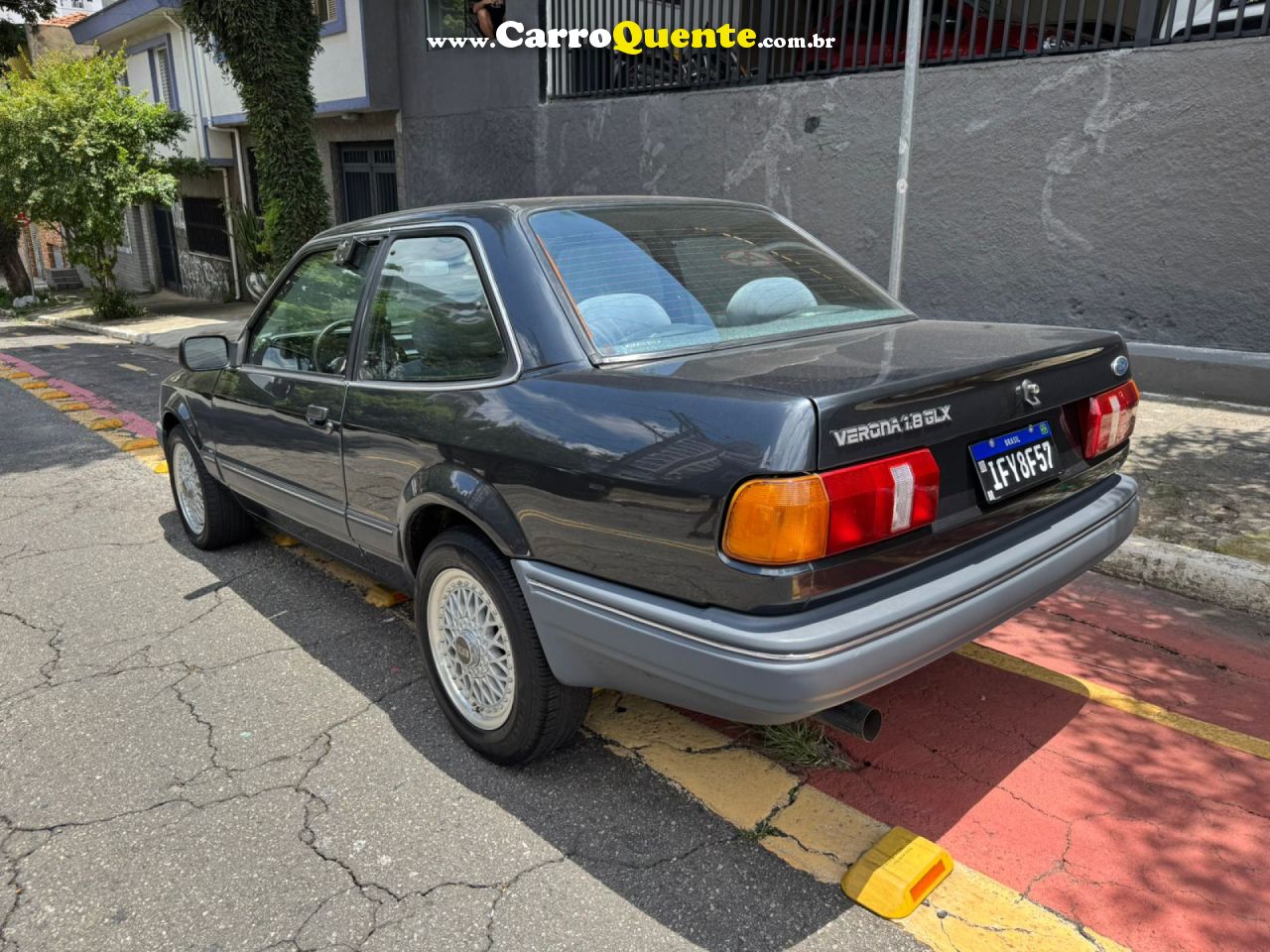 FORD   VERONA GLX 1.8 (MODELO ANTIGO)   CINZA 1992 1.8 ÁLCOOL - Loja