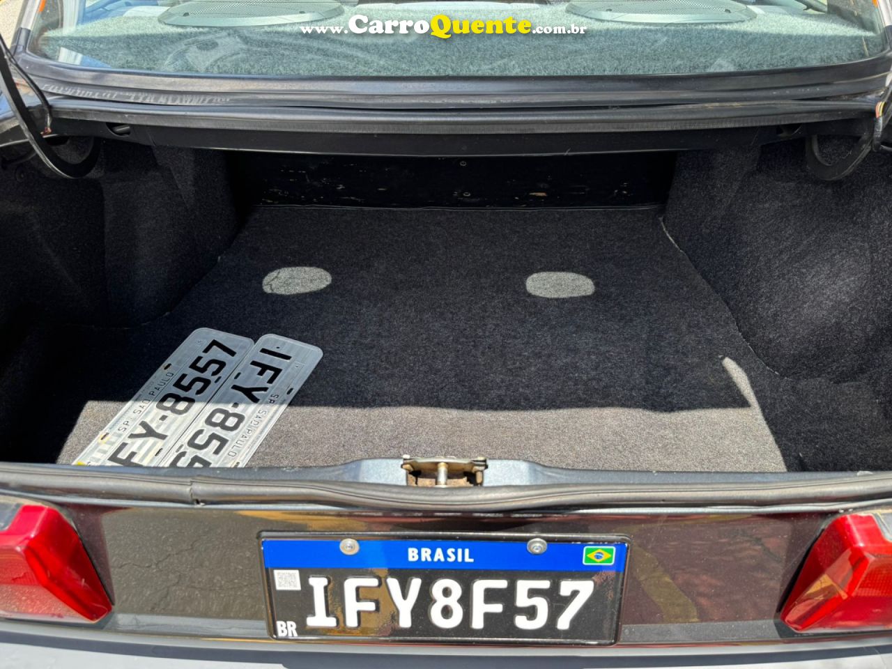 FORD   VERONA GLX 1.8 (MODELO ANTIGO)   CINZA 1992 1.8 ÁLCOOL - Loja