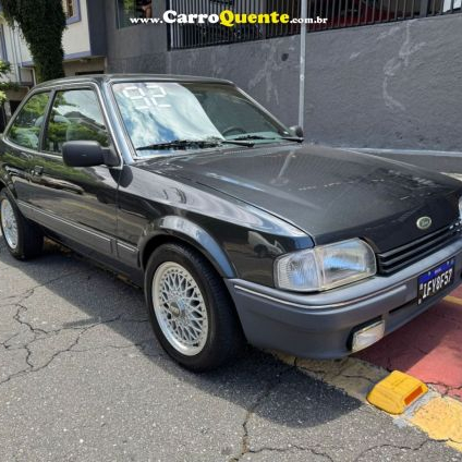 FORD   VERONA GLX 1.8 (MODELO ANTIGO)   CINZA 1992 1.8 ÁLCOOL