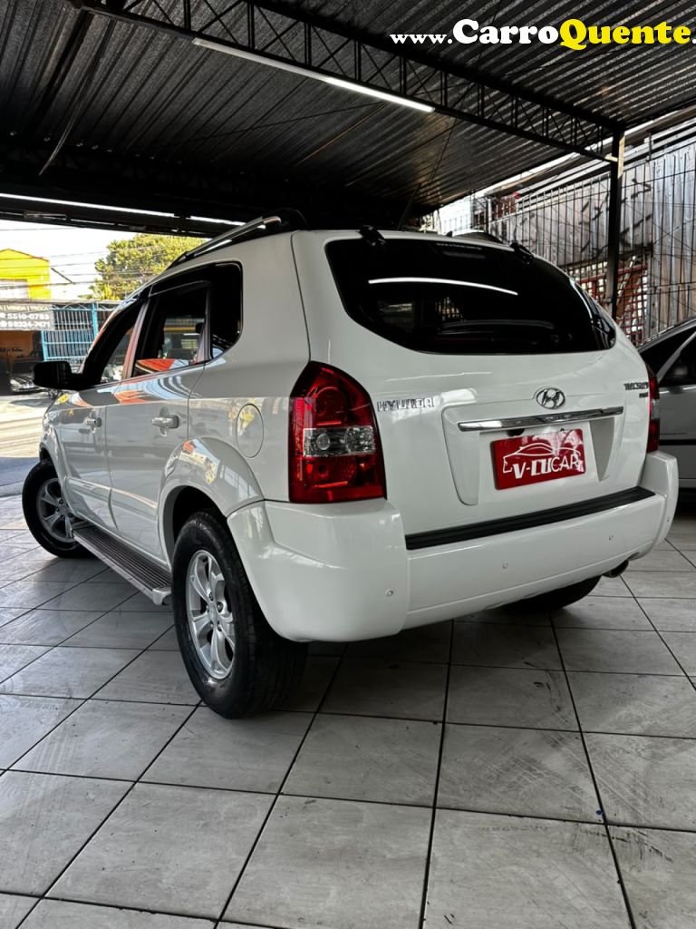HYUNDAI   TUCSON 2.0 16V FLEX AUT.   BRANCO 2015 2.0 FLEX - Loja