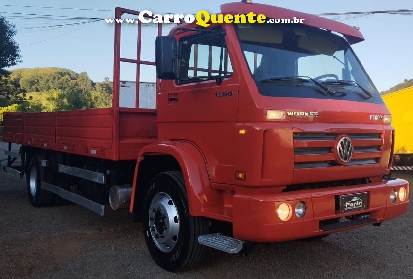 Volkswagen 13190 VW 13190 E Worker Carr. Metálica - Loja