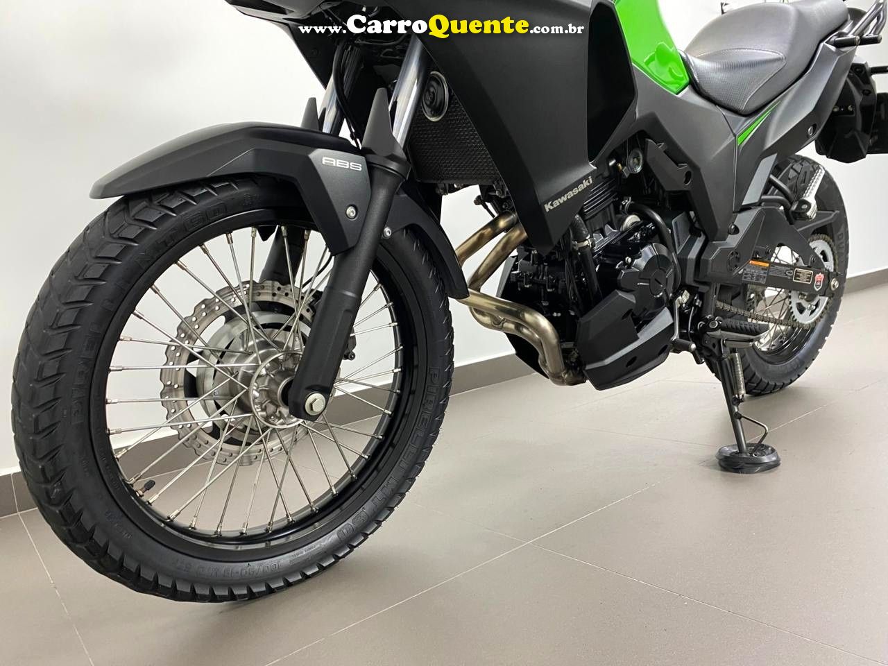 KAWASAKI VERSYS-X 300 ABS 2024 - Loja