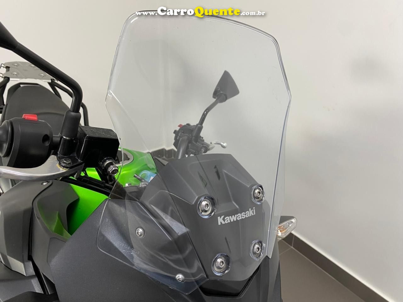 KAWASAKI VERSYS-X 300 ABS 2024 - Loja