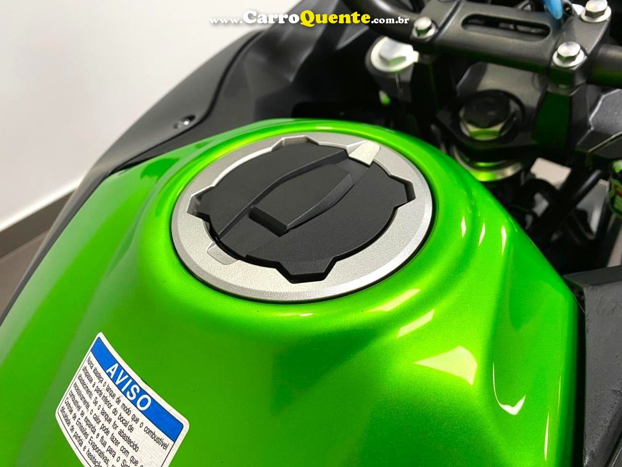 KAWASAKI VERSYS-X 300 ABS 2024 - Loja