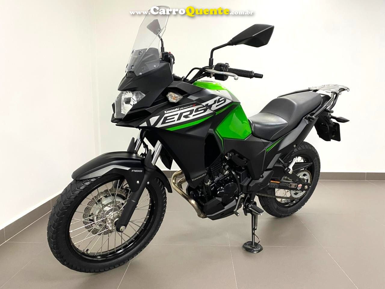 KAWASAKI VERSYS-X 300 ABS 2024 - Loja