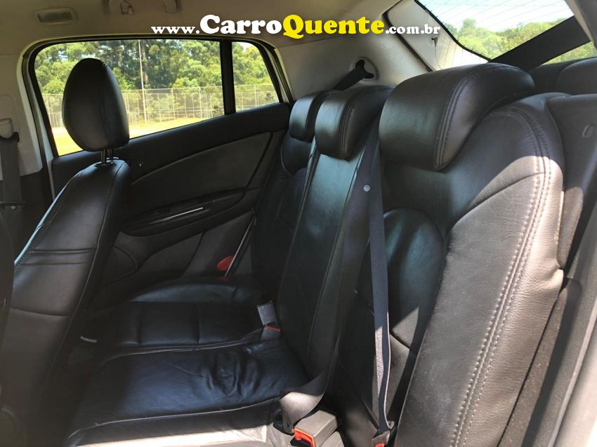 Fiat BRAVO 1.8 ESSENCE 16V FLEX 4P MANUAL - Loja