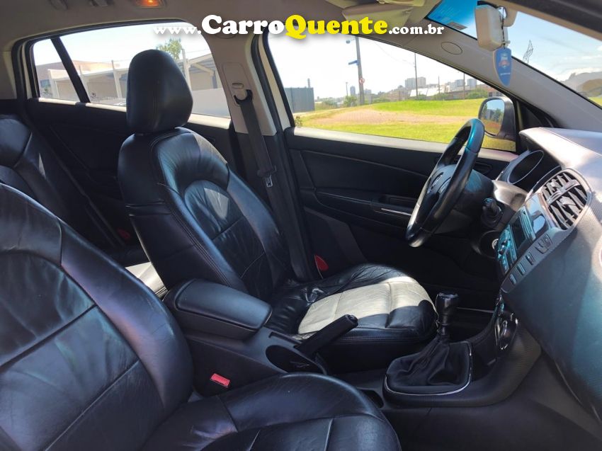 Fiat BRAVO 1.8 ESSENCE 16V FLEX 4P MANUAL - Loja