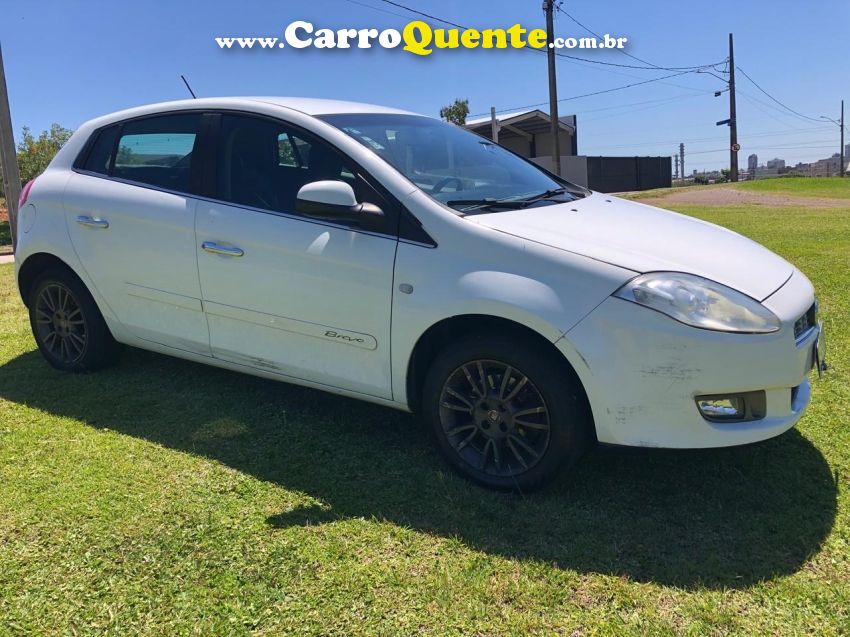 Fiat BRAVO 1.8 ESSENCE 16V FLEX 4P MANUAL - Loja