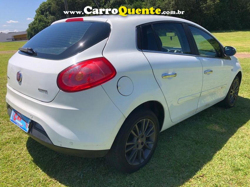 Fiat BRAVO 1.8 ESSENCE 16V FLEX 4P MANUAL - Loja