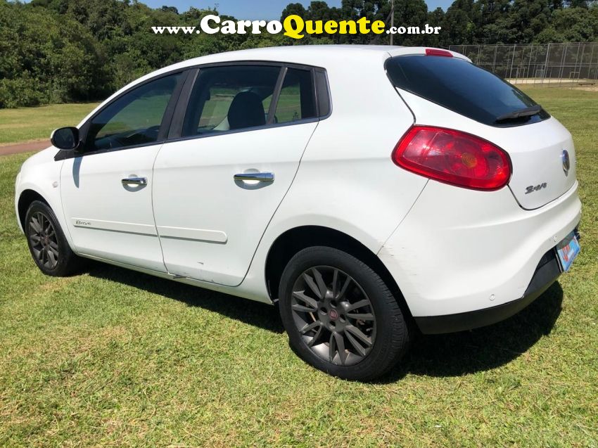 Fiat BRAVO 1.8 ESSENCE 16V FLEX 4P MANUAL - Loja