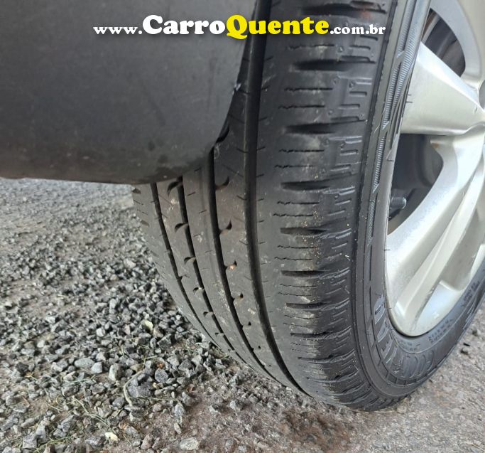 Hyundai IX35 2.0 MPFI GLS 4X2 16V GASOLINA 4P AUTOMÁTICO - Loja