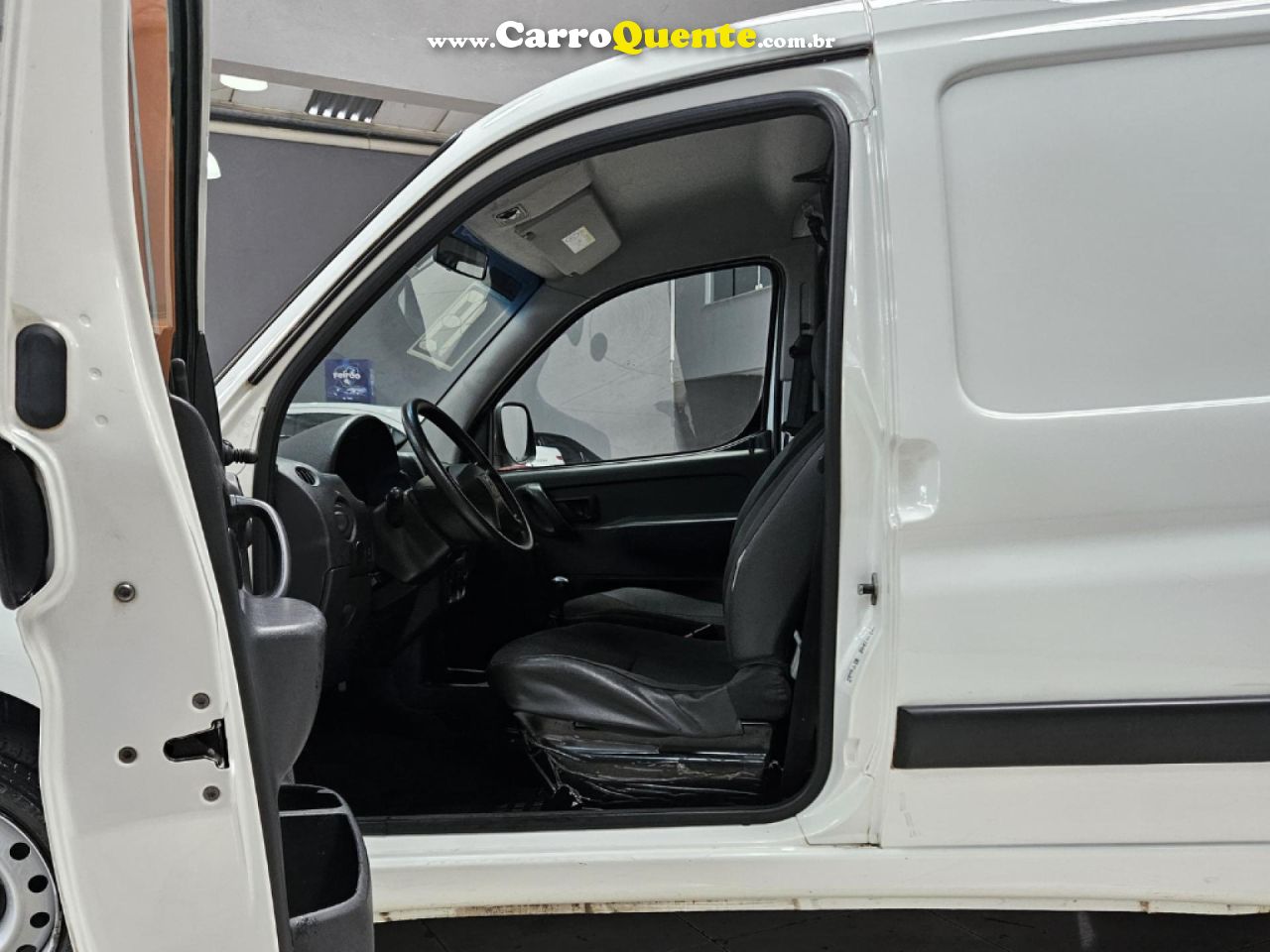 CITROËN   BERLINGO FURGÃO 1.6 16V FLEX 5P   BRANCO 2019 1.6 FLEX - Loja