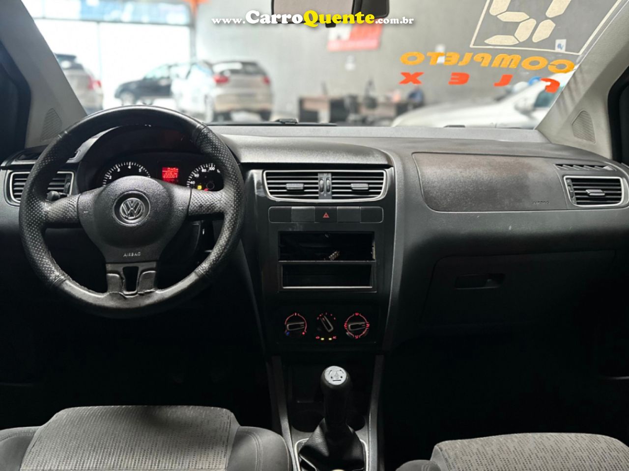 VOLKSWAGEN   FOX 1.0 MI TOTAL FLEX 8V 5P   PRETO 2013 1.0 FLEX - Loja