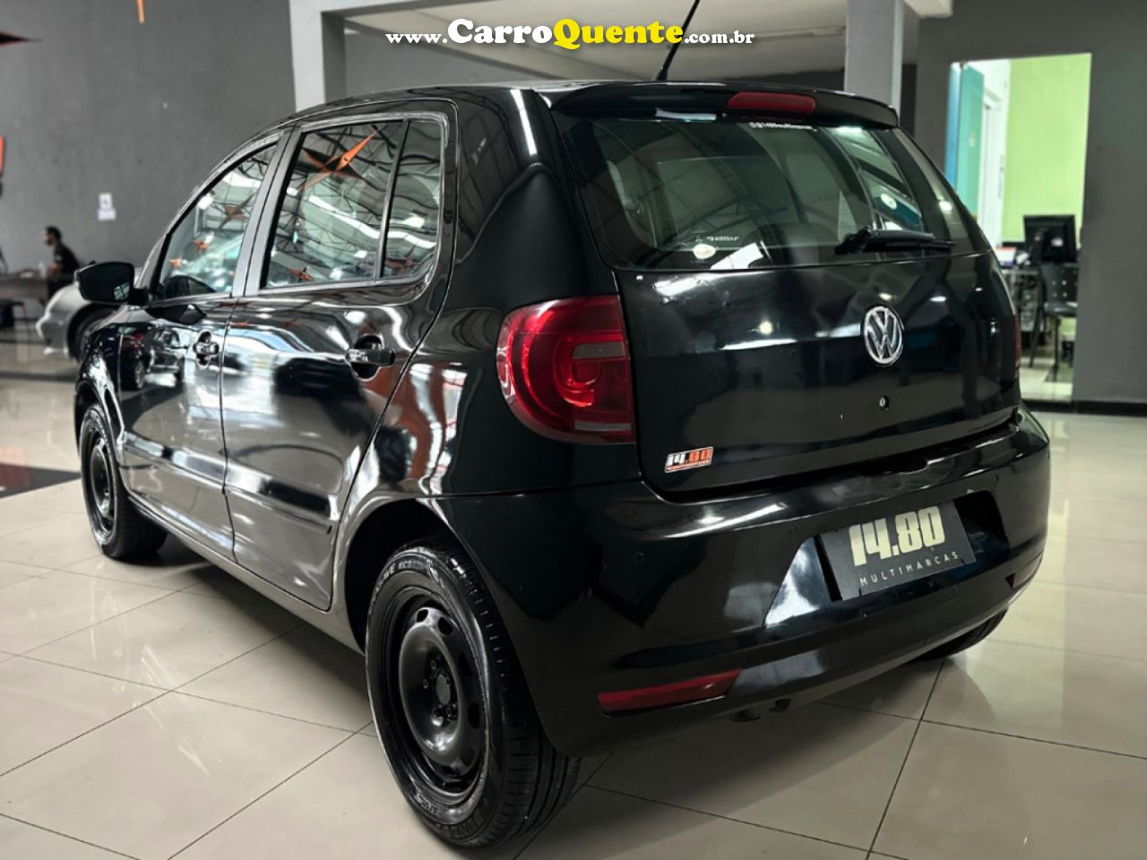 VOLKSWAGEN   FOX 1.0 MI TOTAL FLEX 8V 5P   PRETO 2013 1.0 FLEX - Loja