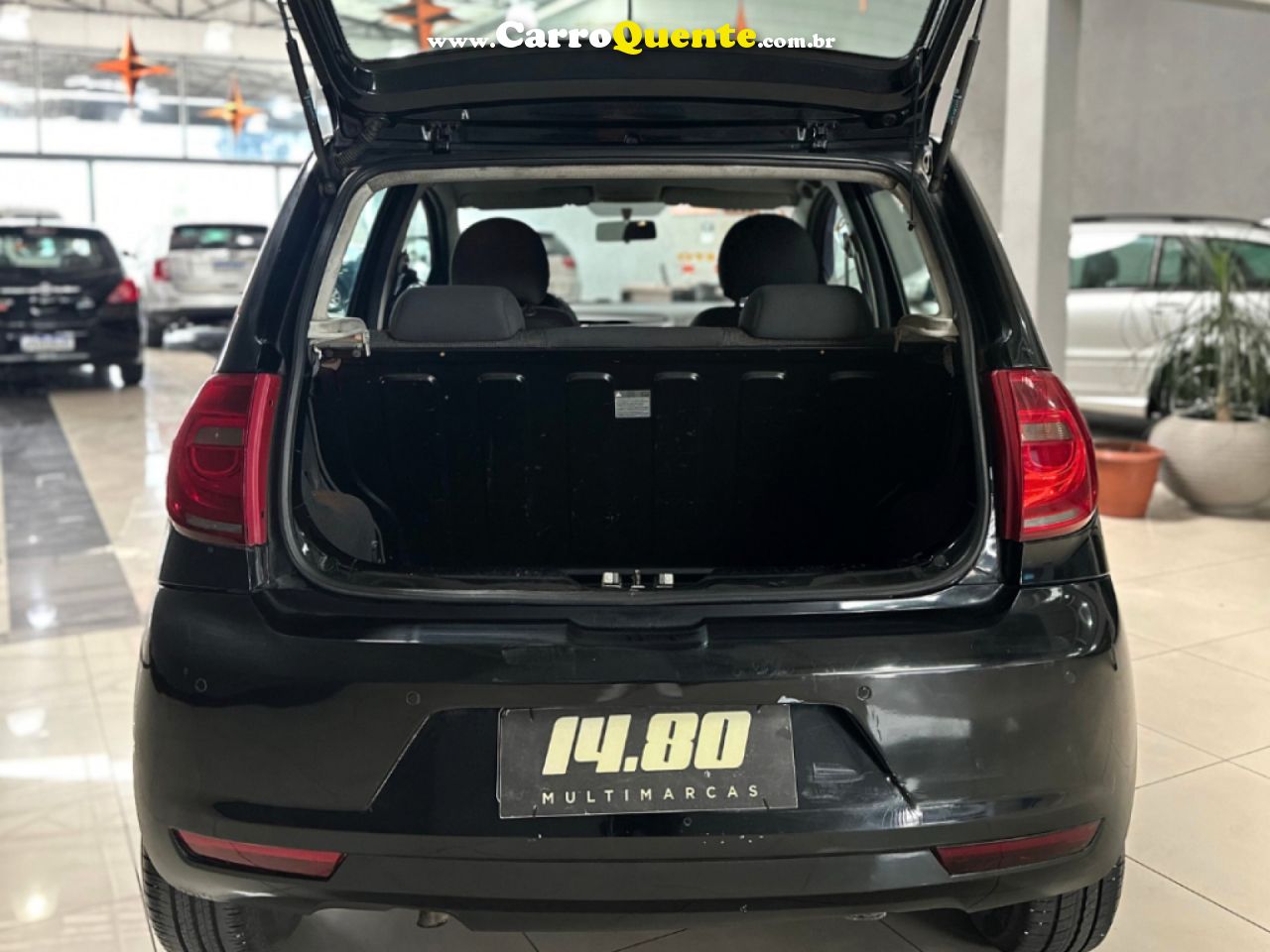 VOLKSWAGEN   FOX 1.0 MI TOTAL FLEX 8V 5P   PRETO 2013 1.0 FLEX - Loja