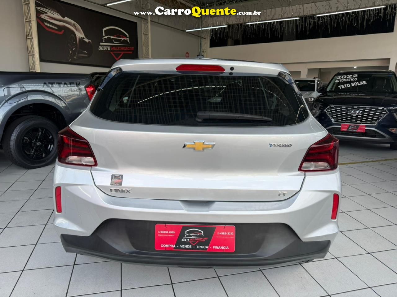 CHEVROLET   ONIX HATCH LT 1.0 12V FLEX 5P MEC.   PRATA 2023 1.0 FLEX - Loja