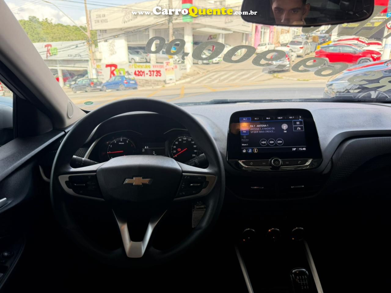CHEVROLET   ONIX HATCH LT 1.0 12V FLEX 5P MEC.   PRATA 2023 1.0 FLEX - Loja