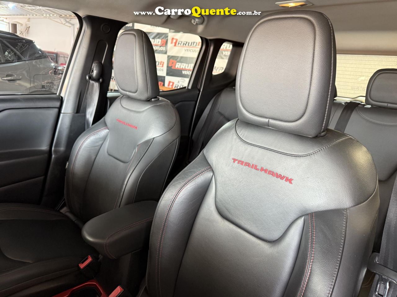 JEEP   RENEGADE TRAILHAWK 2.0 4X4 TB DIESEL AUT   CINZA 2019 2.0 DIESEL - Loja