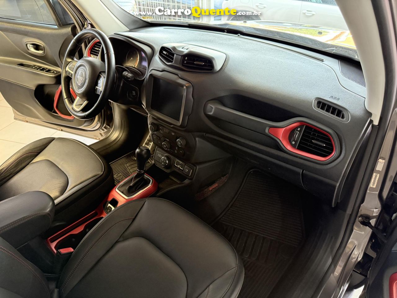 JEEP   RENEGADE TRAILHAWK 2.0 4X4 TB DIESEL AUT   CINZA 2019 2.0 DIESEL - Loja