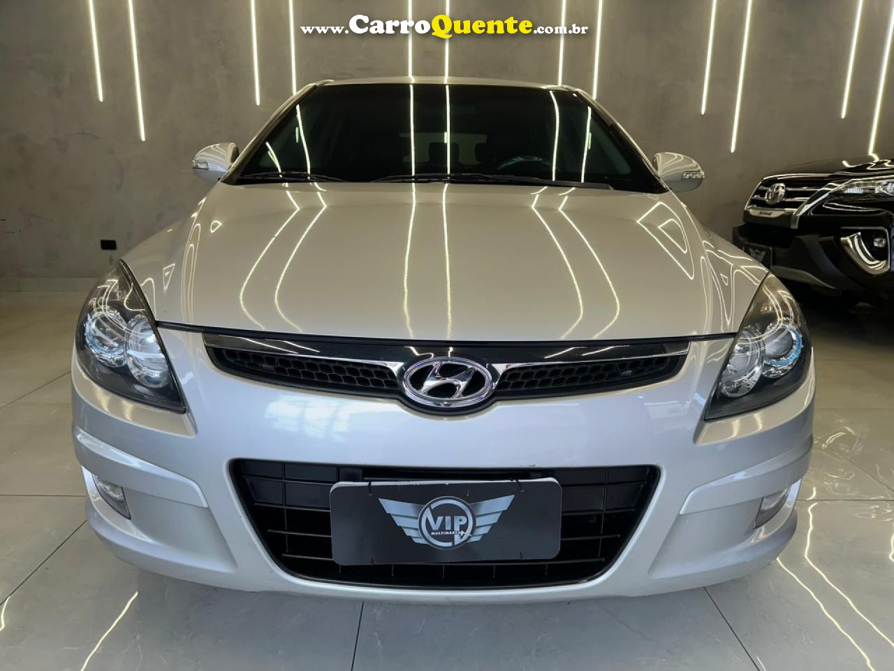 HYUNDAI   I30 2.0 16V 145CV 5P AUT.   PRATA 2011 2.0 GASOLINA - Loja