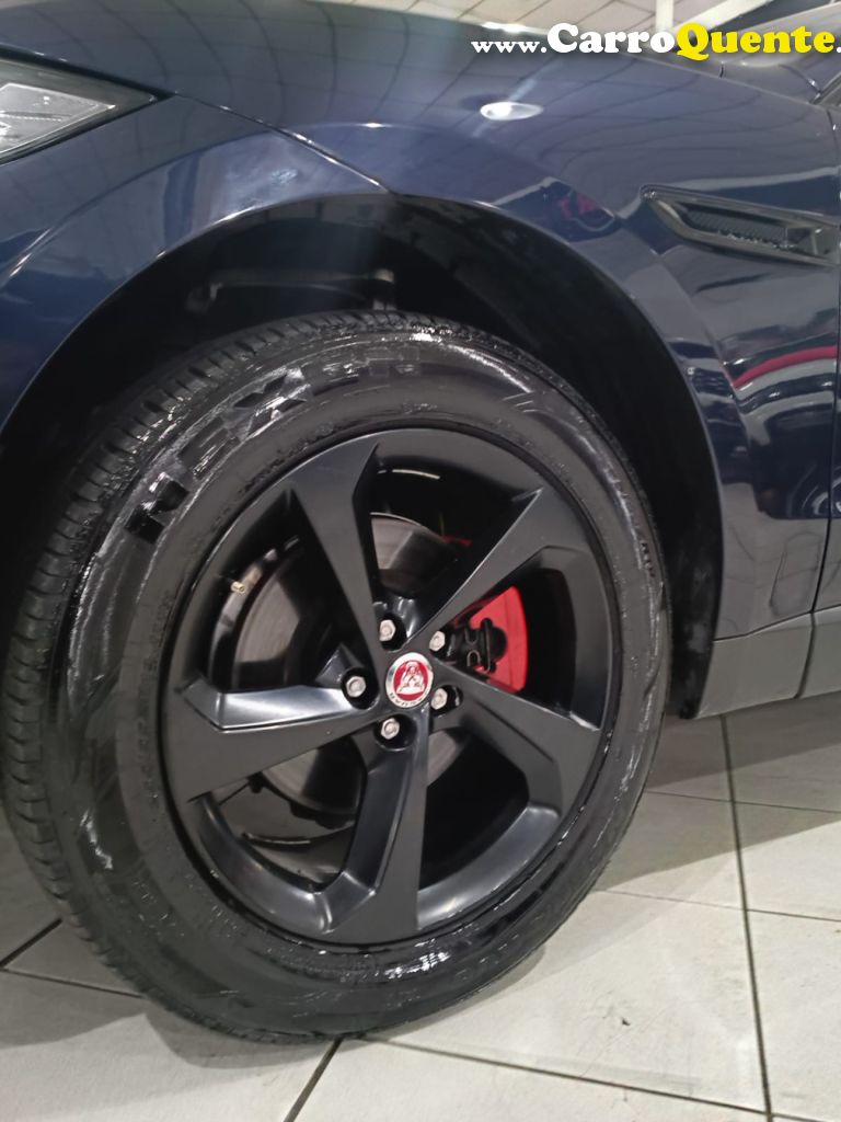 JAGUAR   JAGUAR FPACE    AZUL 2017 2.0 DIESEL - Loja
