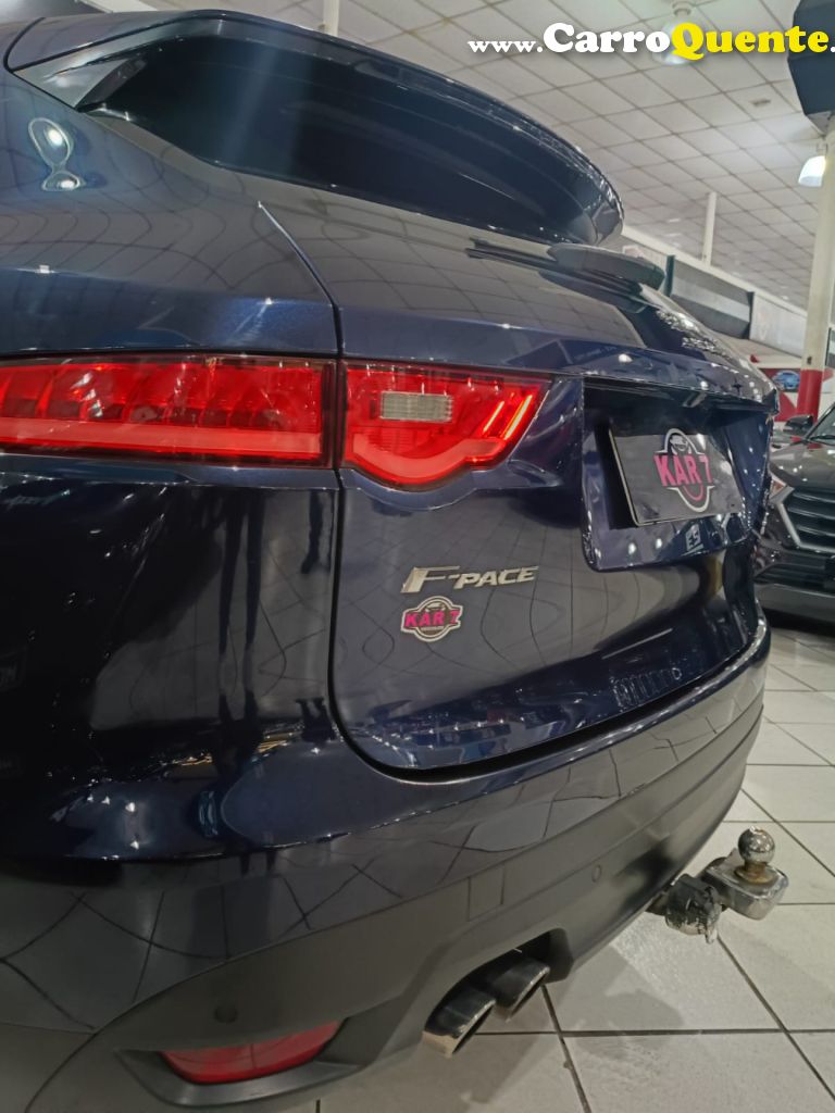 JAGUAR   JAGUAR FPACE    AZUL 2017 2.0 DIESEL - Loja