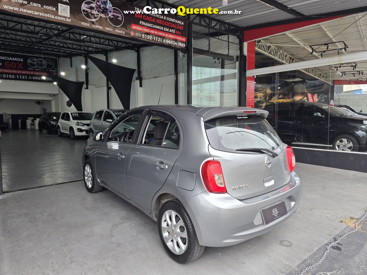 NISSAN   MARCH SV 1.6 16V FLEXSTART 5P MEC.   CINZA 2018 1.6 GASOLINA - Loja