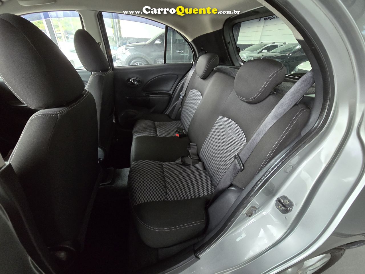 NISSAN   MARCH SV 1.6 16V FLEXSTART 5P MEC.   CINZA 2018 1.6 GASOLINA - Loja