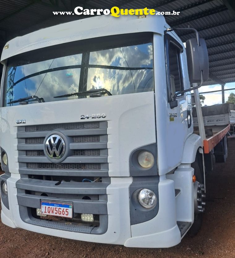 Volkswagen 24250 VW 24-250 E Constellation 3-Eixos Plataforma - Loja