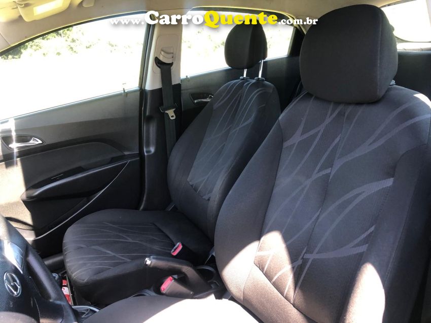Hyundai HB20 1.0 COMFORT 12V FLEX 4P MANUAL - Loja