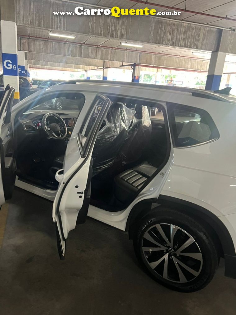 Volkswagen TAOS 1.4 250 TSI TOTAL FLEX COMFORTLINE AUTOMÁTICO - Loja
