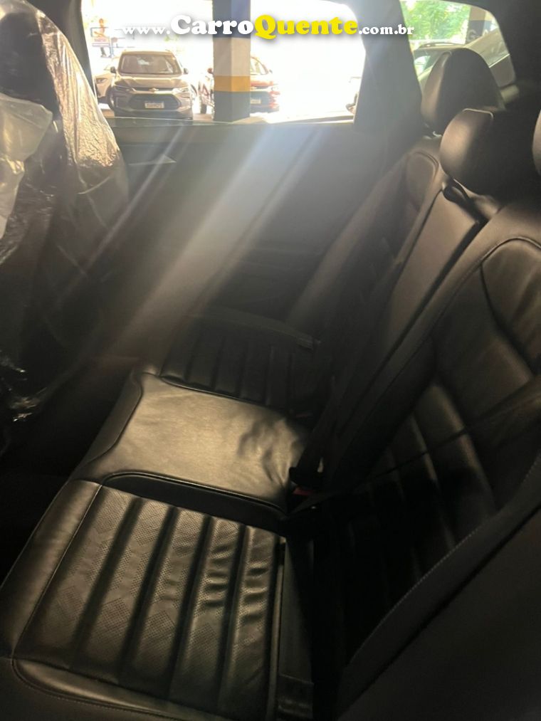 Volkswagen TAOS 1.4 250 TSI TOTAL FLEX COMFORTLINE AUTOMÁTICO - Loja