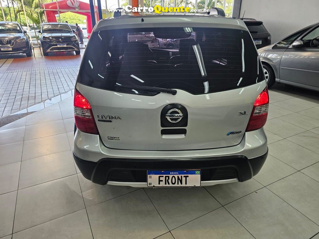 NISSAN LIVINA 1.8 SL X-GEAR 16V 2013 - Loja