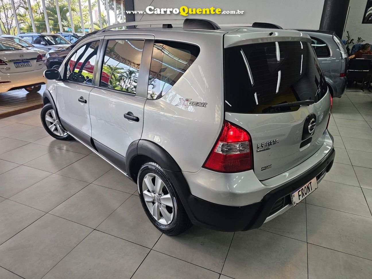 NISSAN LIVINA 1.8 SL X-GEAR 16V 2013 - Loja