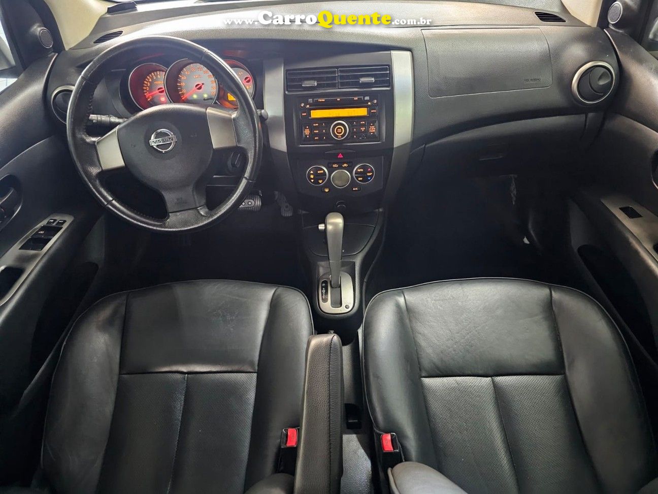 NISSAN LIVINA 1.8 SL X-GEAR 16V 2013 - Loja