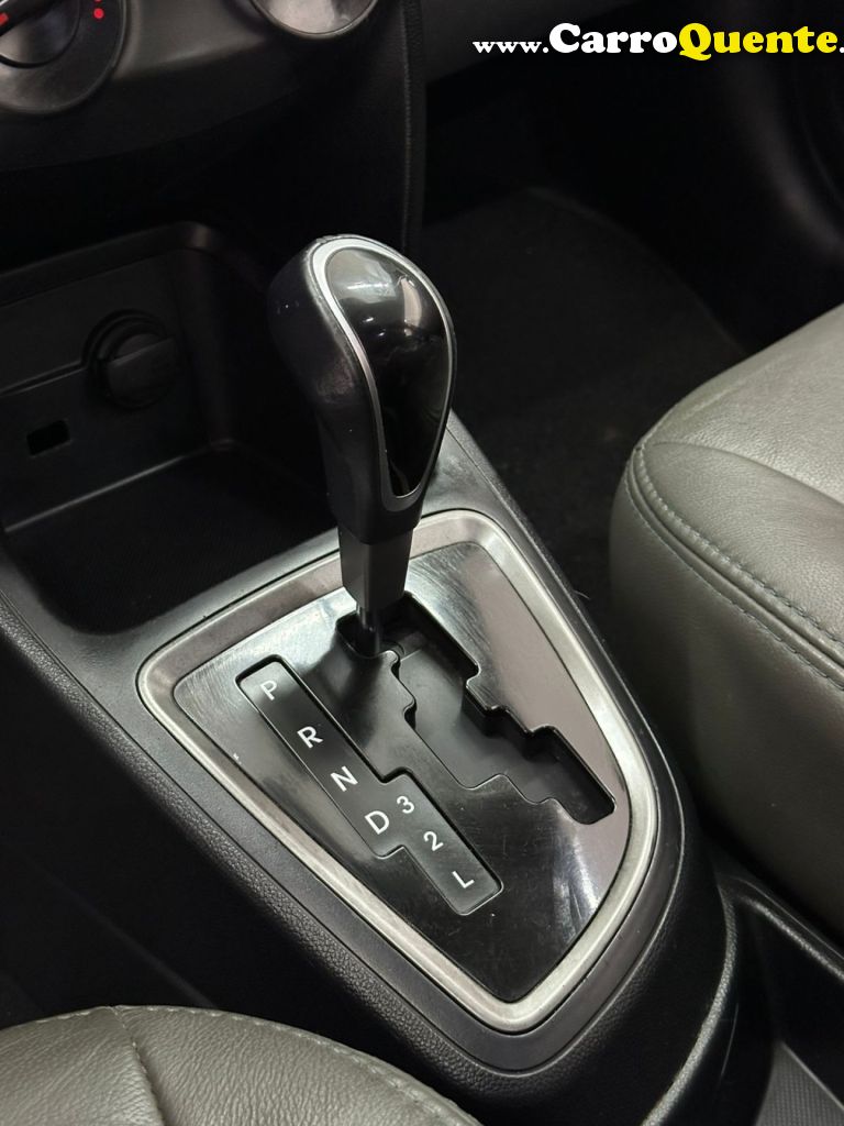 HYUNDAI   HB20 PREMIUM 1.6 FLEX 16V AUT.   BRANCO 2014 1.6 FLEX - Loja