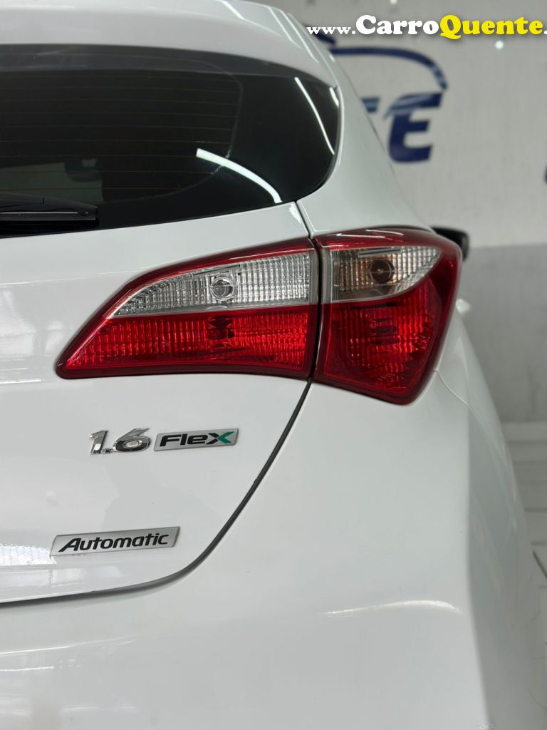 HYUNDAI   HB20 PREMIUM 1.6 FLEX 16V AUT.   BRANCO 2014 1.6 FLEX - Loja