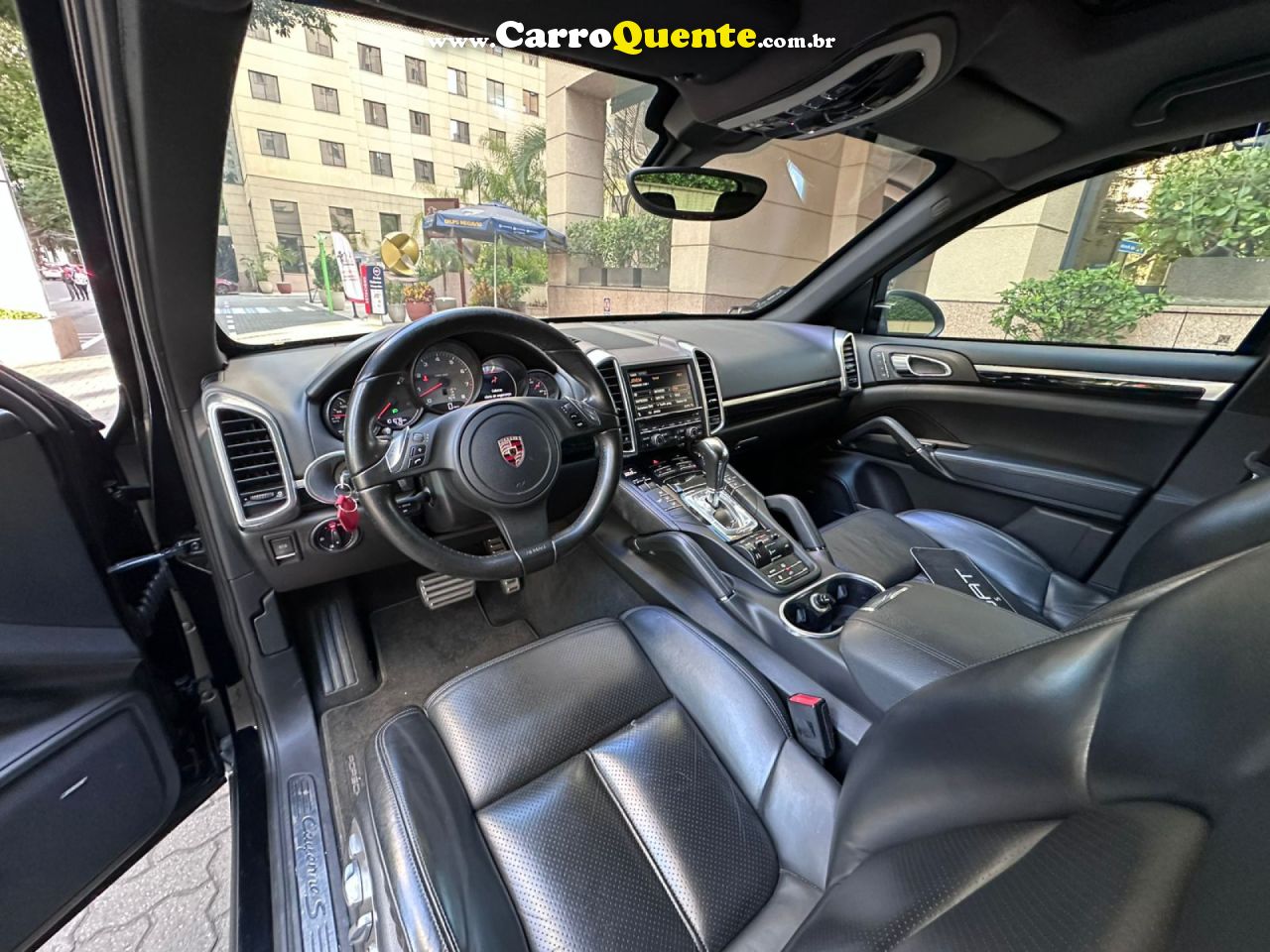 PORSCHE   4.8 S 4X4 V8 32V GASOLINA 4P TIPTRONIC   PRETO 2011 4.8 GASOLINA - Loja