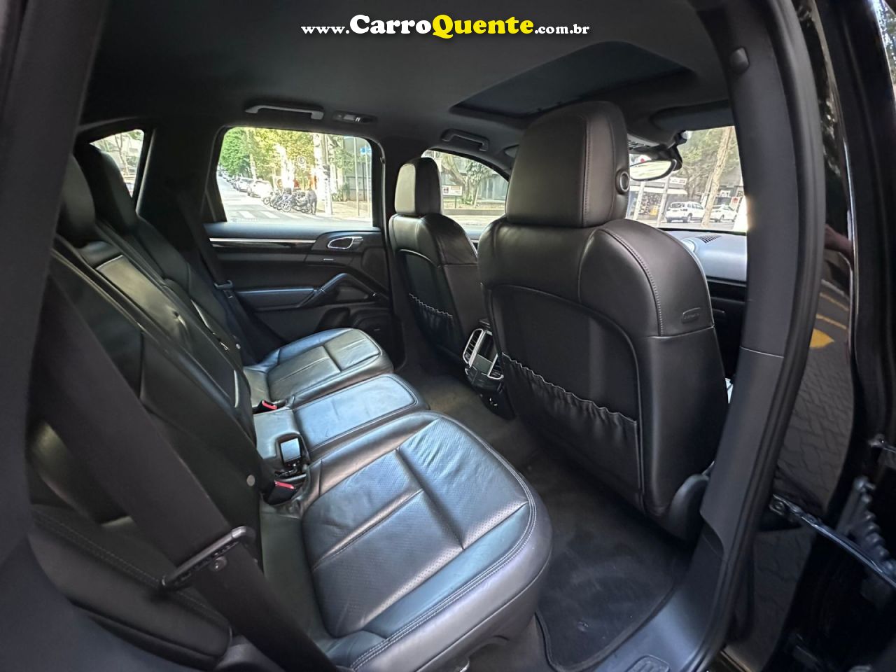 PORSCHE   4.8 S 4X4 V8 32V GASOLINA 4P TIPTRONIC   PRETO 2011 4.8 GASOLINA - Loja