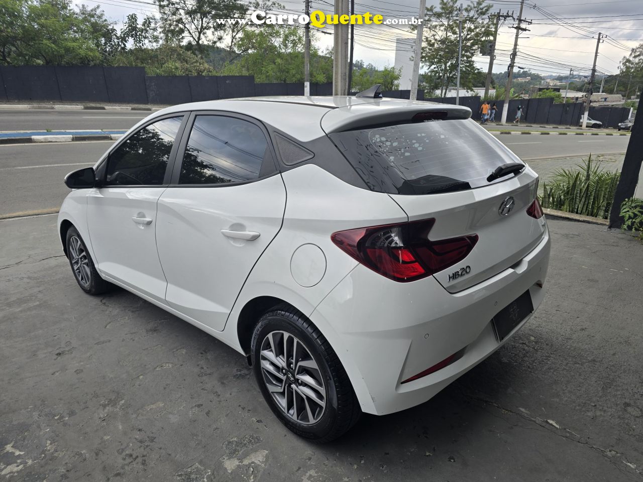 HYUNDAI   HB20 EVOLUTION 1.0 TB FLEX 12V AUT.   BRANCO 2022 1.0 FLEX - Loja