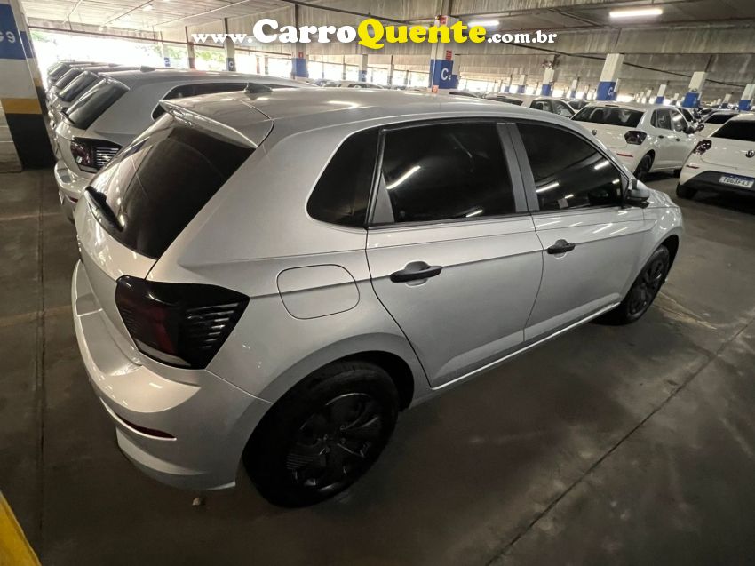 Volkswagen POLO 1.0 MPI TRACK MANUAL - Loja