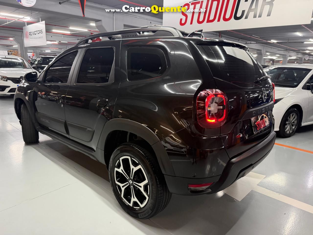 RENAULT   DUSTER ICONIC 1.3 TB 16V FLEX AUT.   PRETO 2024 1.3 FLEX - Loja