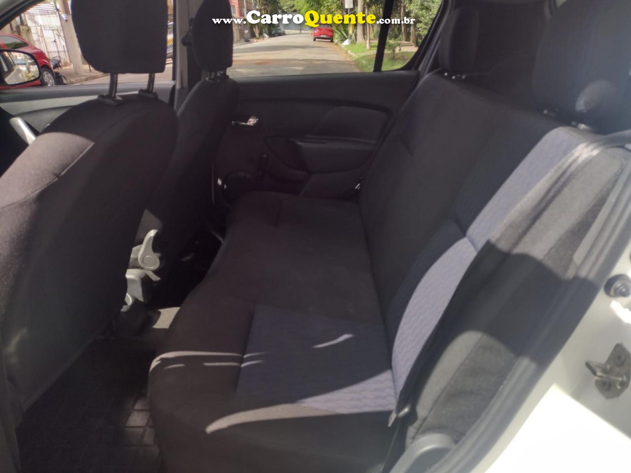 RENAULT   SANDERO EXPRESSION HI-POWER 1.6 8V 5P   BRANCO 2015 1.6 GASOLINA - Loja