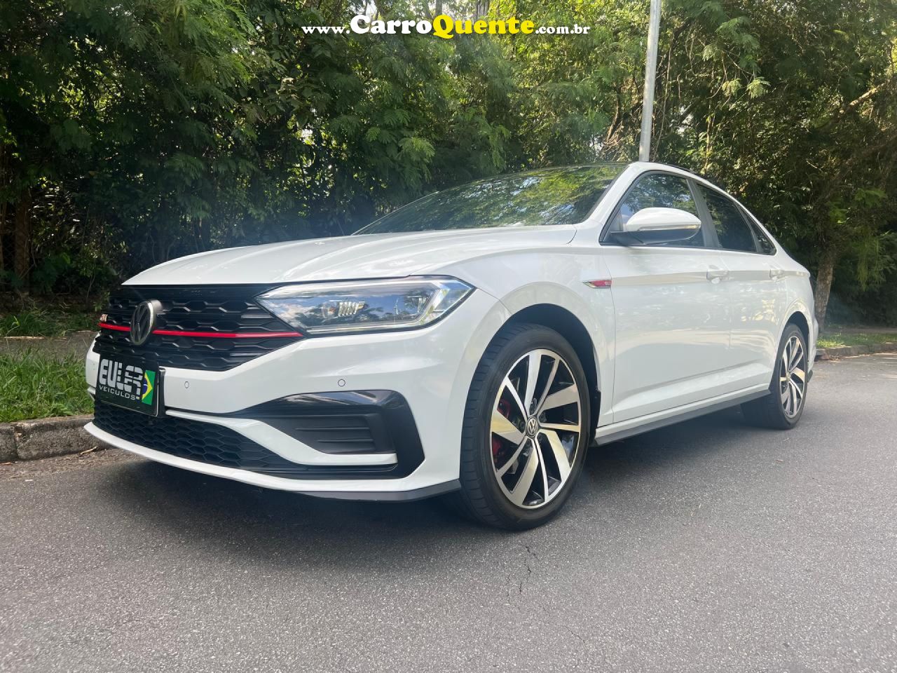 VOLKSWAGEN   JETTA GLI 350 TSI 2.0 16V 4P AUT.   BRANCO 2019 2.0 GASOLINA - Loja